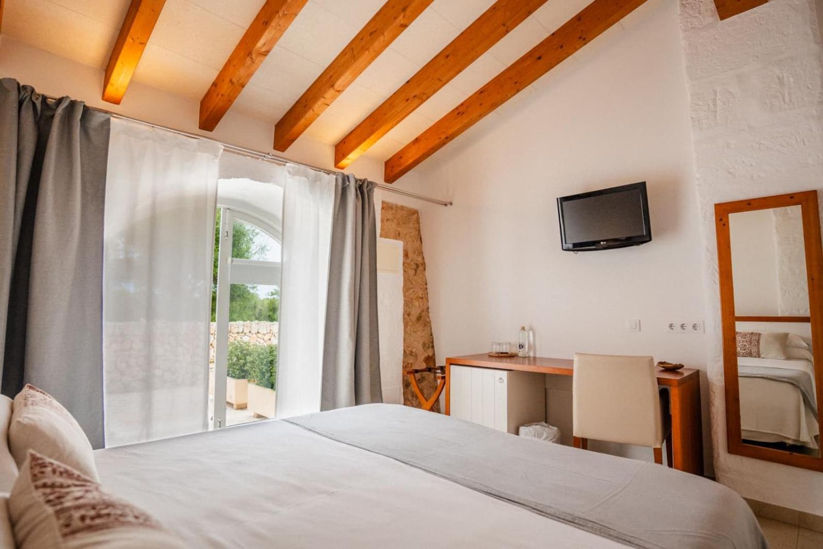 Hotel Rural Binigaus Vell Ес-Міджорн-Гран Екстер'єр фото